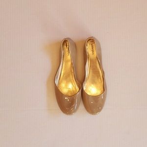 NWOT patent leather flats